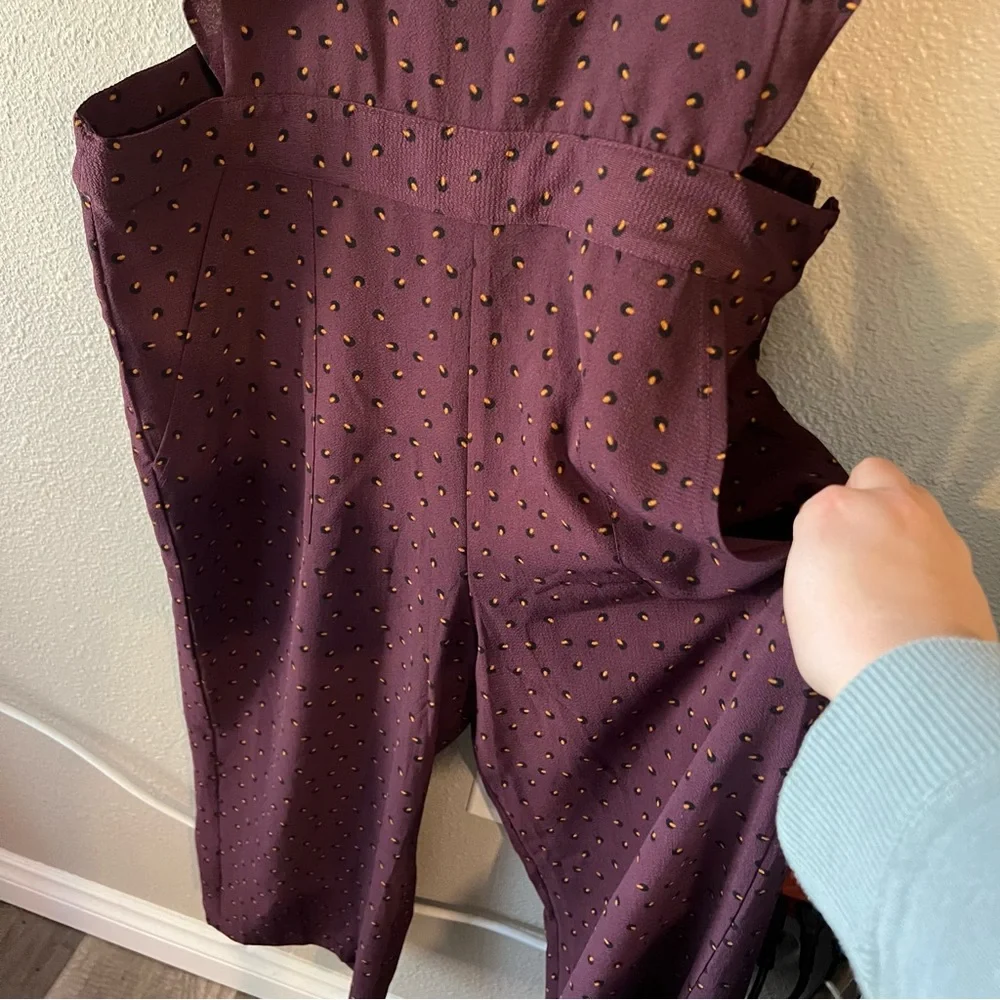 Bobeau Printed ruffle apron cropped jumpsuit - Picture 8 of 12